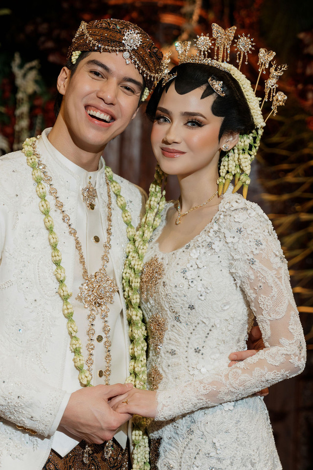 Pernikahan El Rumi dan Syifa Hadju di Jakarta, Minggu (26/4/2026). Foto: Bridestory