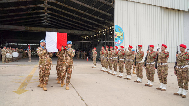 Upacara penghormatan kepada Kopral Rico Pramudia di Beirut, Lebanon, Minggu (26/4/2026). Foto: UNIFIL