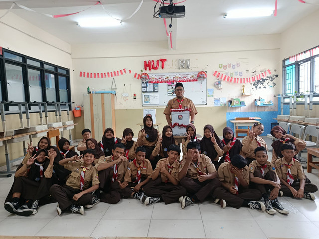 Kegiatan Belajar Mengajar di kelas 