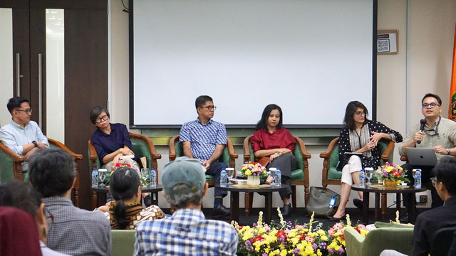 Suasana diskusi Forum Semanggi #3 yang menghadirkan berbagai narasumber lintas perspektif (Sumber: Unika Atma Jaya)