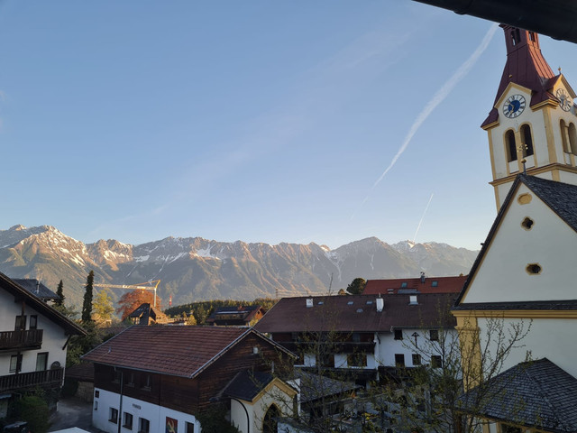 Perumahan di lembah Pegunungan Alpen di pagi hari. Sumber: Dok.Pribadi