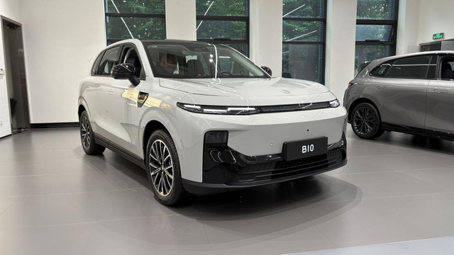 Mobil listrik Leapmotor B10 di China. Foto: Aditya Pratama Niagara/kumparan