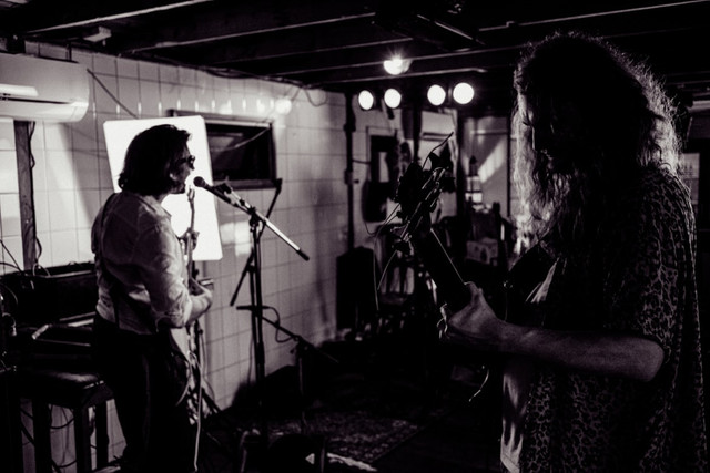 Ilustrasi member Antinrml. Foto: Unsplash.com/Remy Gieling