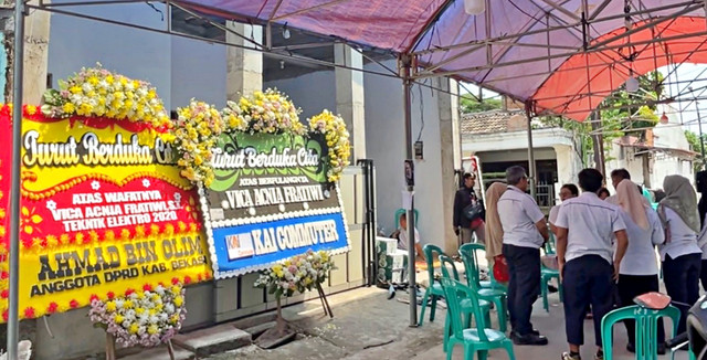 Suasana rumah duka almarhumah Vica pada Rabu (29/04/2026). Foto: Sarah Tri Wulandari/kumparan