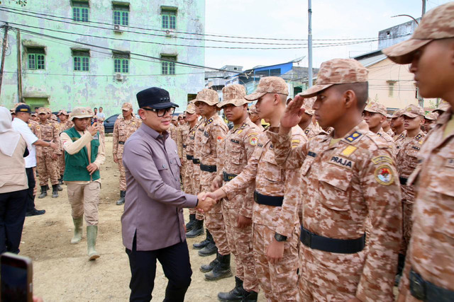 Wamendagri Bima Arya Sugiarto secara resmi menutup kegiatan Praktik Lapangan Praja Institut Pemerintahan Dalam Negeri (IPDN) Gelombang III di Kabupaten Aceh Tamiang, Aceh, Rabu (29/4/2026).  Foto: Dok. Kemendagri