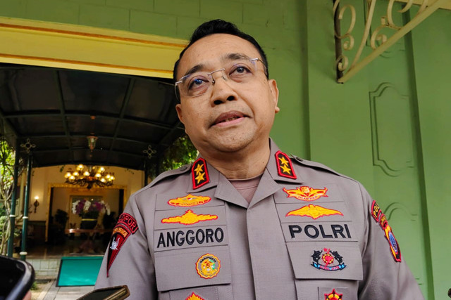 Kapolda DIY Irjen Pol Anggoro Sukartono di Kompleks Kepatihan Pemda DIY, Kamis (30/4/2026). Foto: Panji/kumparan