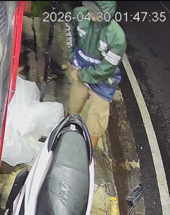 Aksi percobaan perampokan di toko servis Hp di Cianjur. dok Istimewa