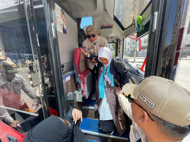 Gelombang pertama jemaah Haji Indonesia tiba di Makkah. Foto: Dok. MCH 2026
