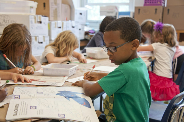 Ilustrasi Contoh Naskah Doa Upacara Hari Pendidikan Nasional, Foto:Unsplash/CDC