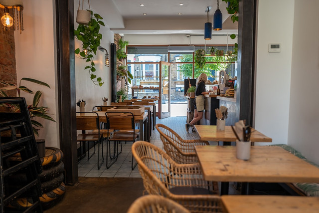 Ilustrasi cafe Ghibli Jakarta. Foto: Unsplash.com/Jacob Pretorius