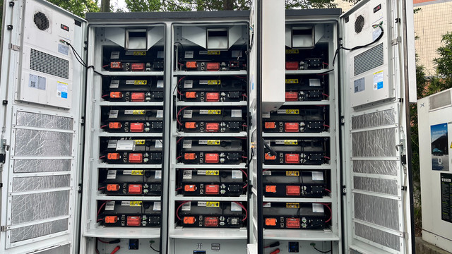 Sistem Energy Storage System (ESS), solusi daur ulang baterai bus listrik di kantor 
Guangzhou Public Transport Group Ltd, Guangzhou, China, Sabtu (25/4/2026). Foto: Fariza Rizky Ananda/kumparan