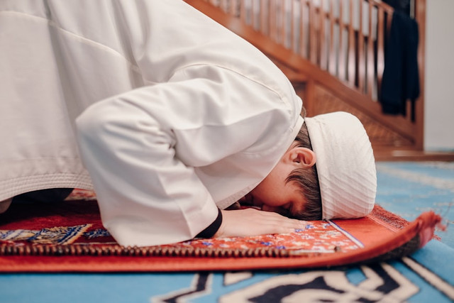 Ilustrasi Tata Cara Sujud Syukur, Foto:Unsplash/Tahir osman