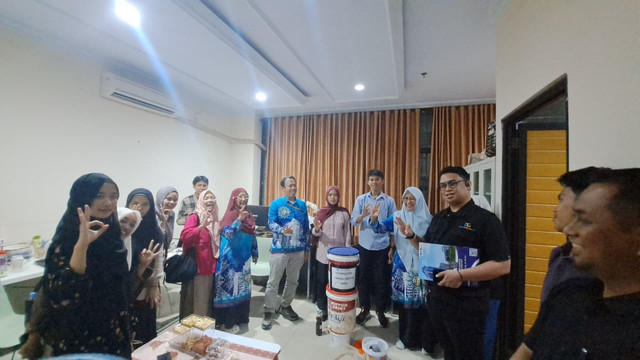 SWSC Unismuh Dampingi LP3M Kelola Sisa Makanan Jadi Kompos