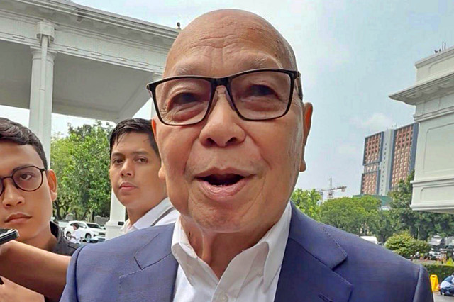 Direktur Utama PT Garuda Indonesia Glenny H. Kairupan dipanggil Presiden Prabowo Subianto ke Istana Negara, Jakarta, Senin (4/5/2026). Foto: Zamachsyari/kumparan