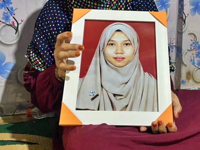 Hasanah, ustazah yang tewas usai dibegal di Jalan Saledri, Kelurahan Sungai Ulin, Kota Banjarbaru, Kalimantan Selatan, Selasa (28/4). Foto: kumparan