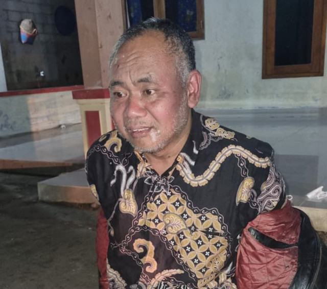 Pengasuh pondok Ndolo Kusumo, Kabupaten Pati yang juga tersangka pelecehan seksual Ahsari berhasil ditangkap polisi usai melairkan diri. Foto: Dok. Istimewa