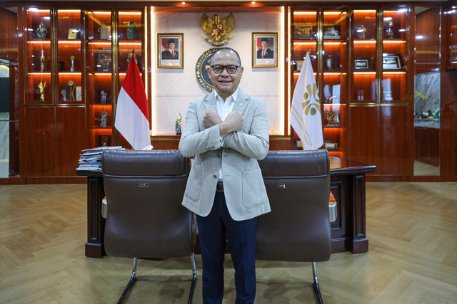 Menteri Pelindungan Pekerja Migran Indonesia (P2MI) Mukhtarudin ditemui di kantornya, Jakarta, Kamis (7/5/2026). Foto: Aditia Noviansyah/kumparan