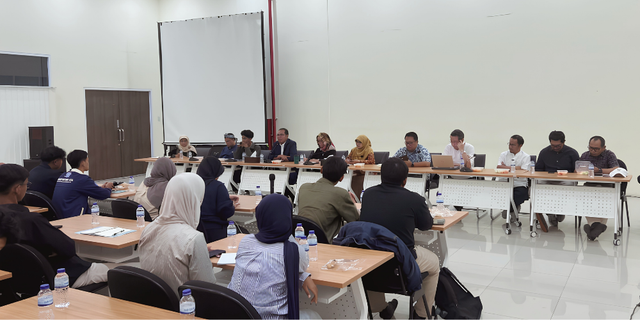 Dialog Terbuka Bersama Mahasiswa, Rektor Tegaskan Posisi IPB: Tidak Kelola SPPG