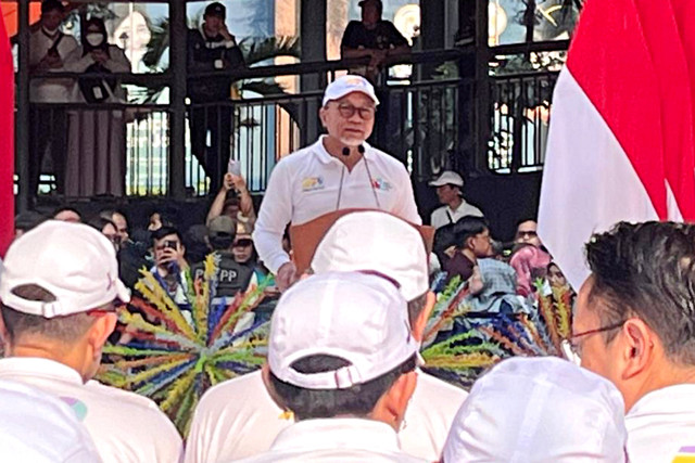 Menko Pangan Zulkifli Hasan dalam acara Deklarasi Gerakan Pilah Sampah dan Pencanangan HUT ke-499 Jakarta di kawasan Rasuna Said, Jakarta Selatan, Minggu (10/5/2026). Foto: Nasywa Athifah/kumparan