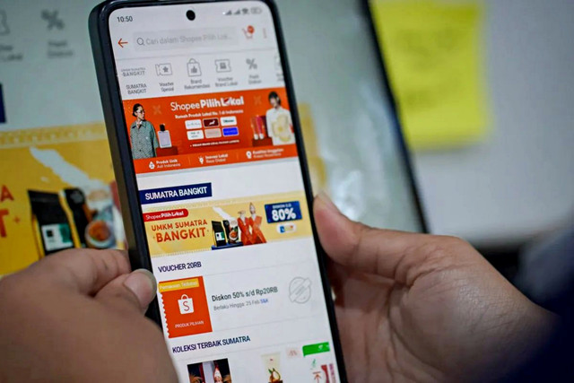 Microsite Sumatra Bangkit di platform e-commerce. Foto: Dok. Satgas PRR/Kementerian UKM