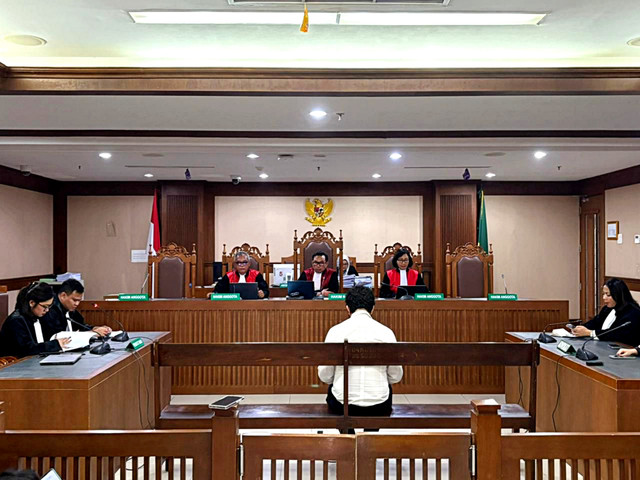 Direktur PT Terra Drone Indonesia Michael Wisnu Wardhana menjalani sidang tuntutan kasus kebakaran gedung kantor Terra Drone di PN Jakarta Pusat, Senin (11/5/2026). Foto: Rayyan/kumparan 