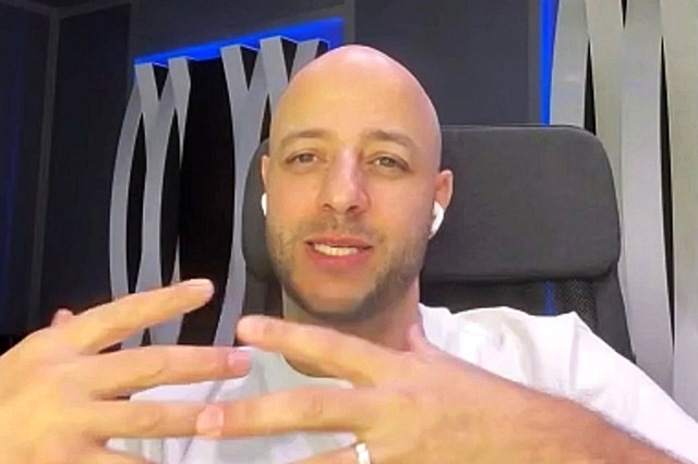 Maher Zain bicara soal album "Back To You" kepada kumparan. Foto: Dok. Universal Music Group