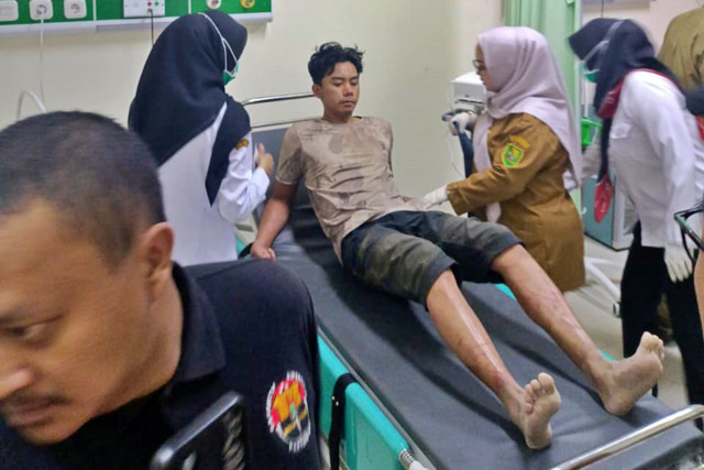Arief Wibisono (25), mahasiswa ITB yang sempat hilang di Gunung Puntang telah berhasil ditemukan oleh Tim SAR. Foto: Dok. Kantor SAR Bandung
