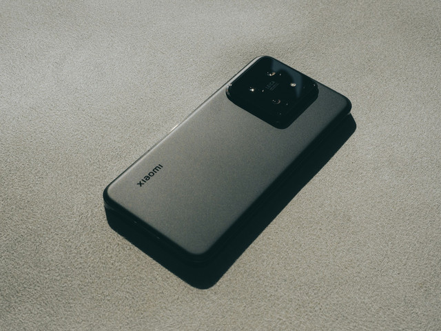 Ilustrasi HP Xiaomi. Foto: Unsplash