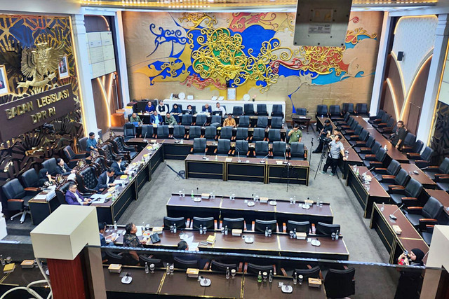 Suasana Rapat Baleg DPR terkait penyusunan jadwal acara rapat masa sidang V di Kompleks Parlemen, Senayan, Jakarta, Selasa (12/5/2026). Foto: Nasywa Athifah/kumparan
