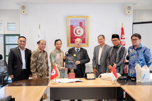 KBRI Tunis fasilitasi kerjasama Universitas Muhammadiyah Yogyakarta dengan Univesitas Manouba Tunisia. Foto: KBRI Tunis 