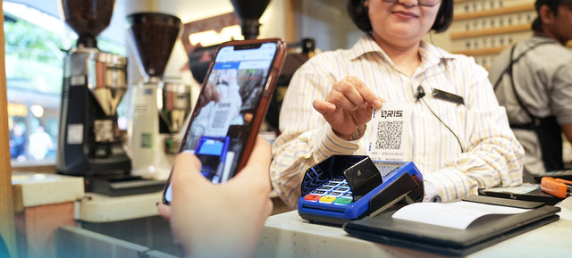 sumber: https://www.bi.go.id/id/fungsi-utama/sistem-pembayaran/ritel/kanal-layanan/qris/default.aspx