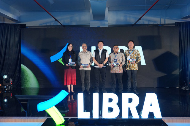 Peluncuran platform AI LIBRA yang diusung oleh PT ASIX Indonesia Cerdas (ASIX) bekerja sama dengan Institut Teknologi Bandung (ITB) dan China Mobile. Foto: Dok. Istimewa