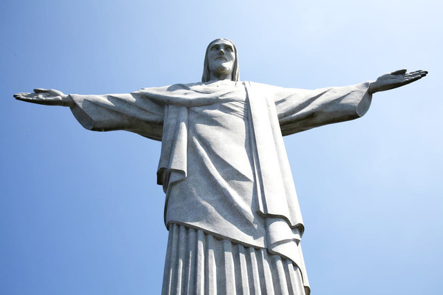 Ilustrasi Twibbon Kenaikan Yesus Kristus 2026. Foto: Pexels/Almir reis