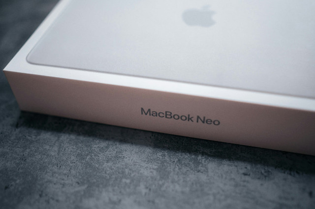 Ilustrasi Cara Pre-Order Macbook Neo, Unsplash/Kamil Switalski