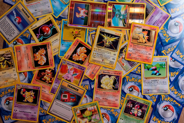 Koleksi kartu TCG Pokémon. Foto: thimopedersen/Unsplash