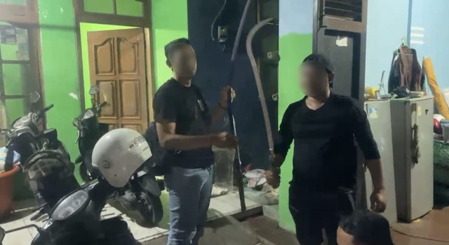 Polres Kudus Tangkap Lima Remaja Bersenjata Tajam di Perumahan. Foto: Dok. Polres Kudus