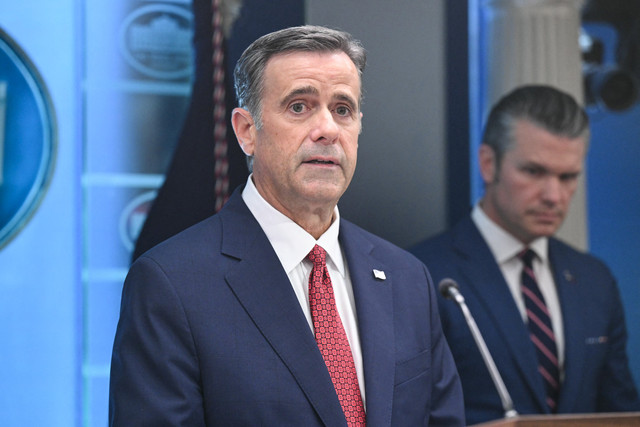 Direktur CIA John Ratcliffe berbicara mengenai konflik di Iran di Ruang Konferensi Pers James S. Brady, Gedung Putih, Washington, DC (6/4/2026). Foto: Saul Loeb/AFP