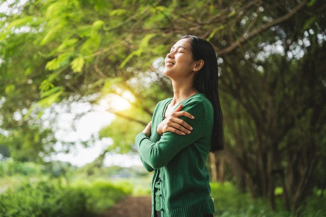 Ilustrasi kata mutiara sehat itu mahal. Foto: PanuShot/Shutterstock