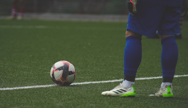 Ilustrasi Striker Prancis mana yang memenangi Sepatu Emas 1998. Foto: Unsplash.com/Omar Ramadan