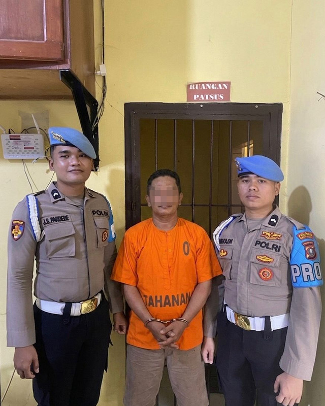 Polres Tapteng amankan oknum polisi yang diduga terlibat dalam penyalahgunaan narkoba. Foto: Dok. Humas Polres Tapteng