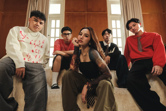 Rizwan Fadilah, RnBoyz*, dan Mahalini Raharja merilis single terbaru berjudul Seketika. Foto: Dok. Istimewa