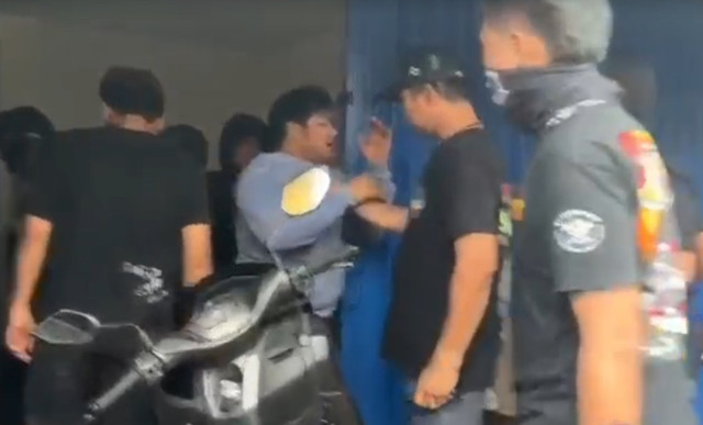 Dittipidnarkoba Bareskrim Polri menggerebek Kampung Narkoba di Gang Langgar, Kota Samarinda, Kalimantan Timur. Foto: Dok. Istimewa