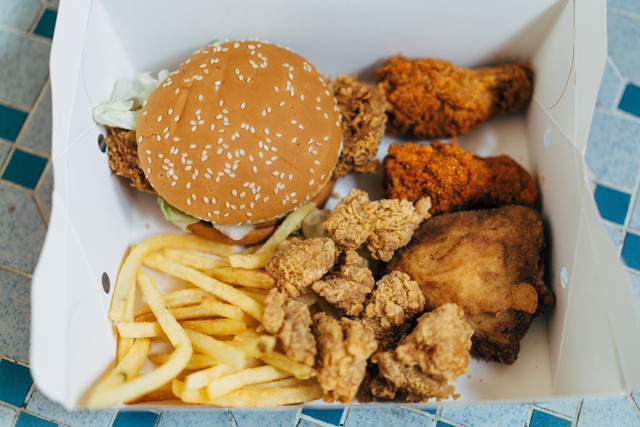 Ilustrasi Menu Mecca Fried Chicken Blok M,Foto:Unsplash/Markus Winkler