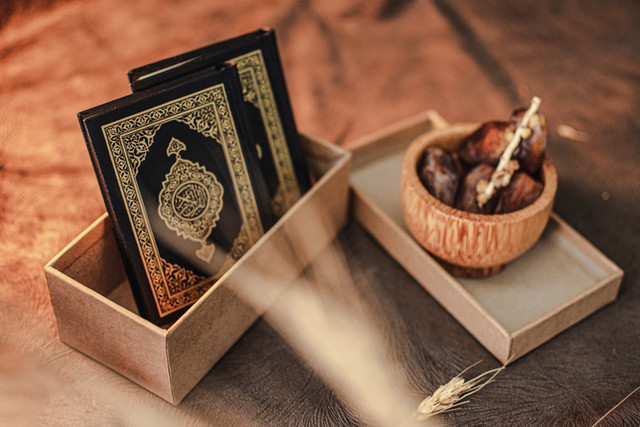 Ilustrasi Amalan 1 Zulhijah 1447 H,Foto:Unsplash/Masjid Pogung Dalangan