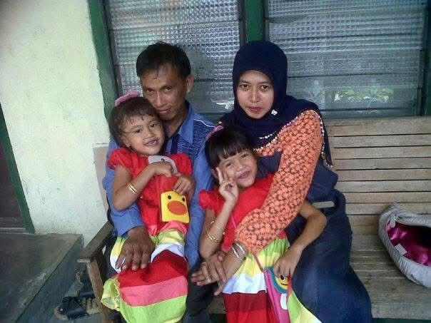 Orang Tua dan anaknya. Foto: Dokumentasi Pribadi