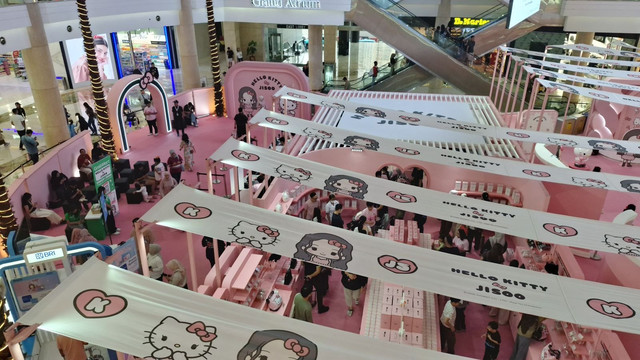 Hello Kitty x Jisoo Pop Up Store 2026 hadir di Kota Kasablanka. Foto: Dok. Istimewa
