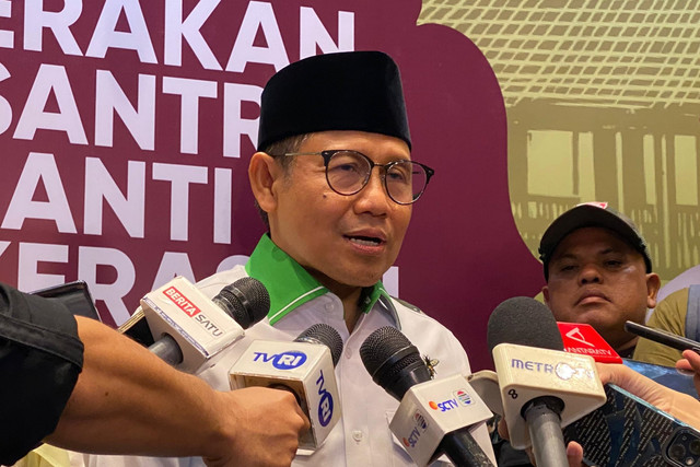 Ketua Umum Dewan Pengurus Pusat (DPP) PKB Muhaimin Iskandar memberikan keterangan pers usai menghadiri Temu Nasional Pondok Pesantren "Gerakan Pesantren Anti Kekerasan Seksual"di Grand Mercure Kemayoran, Jakarta, Senin (18/5/2026). Foto: Aditya Nugraha/kumparan