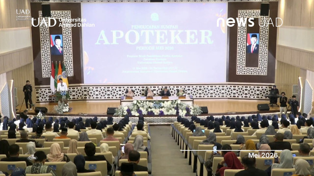 Pengucapan Sumpah Apoteker angkatan ke-49 Prodi Pendidikan Profesi Apoteker, Fakultas Farmasi, Universitas Ahmad Dahlan (UAD) (Foto. Farmasi UAD)