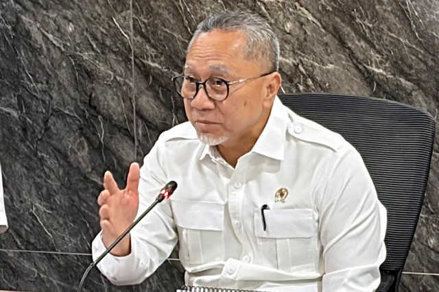 Menko Pangan Zulkifli Hasan memimpin Ratas di kantornya, Jakarta Pusat, Selasa (19/5/2026). Foto: Najma Ramadhanya/kumparan