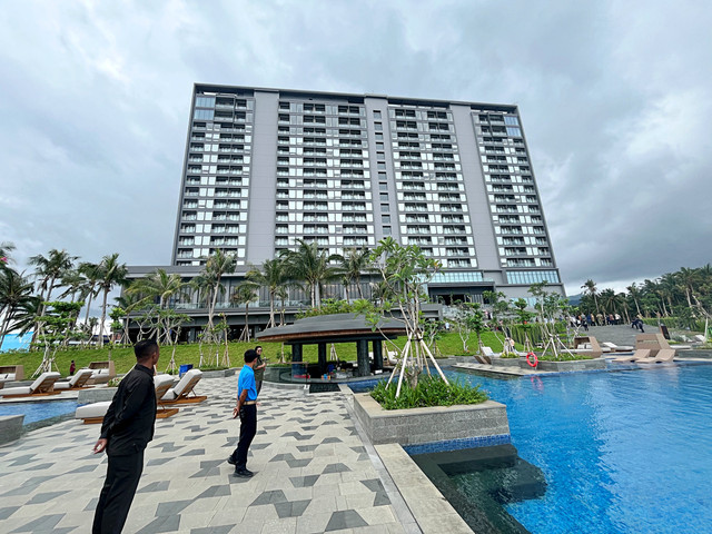 Movenpick Resort Carita yang resmi dibuka pada Minggu (18/5/2026) dan menjadi resort terbaru dari Accor Group di kawasan tersebut. Foto: Ela Nurlaela/kumparan